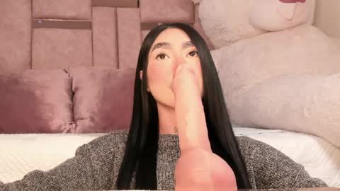 Snapshot of sussie_thompsom chatting on March 2026 04:56:01 PM Sussie Tompsom online show from March 2026 04:56:01 PM