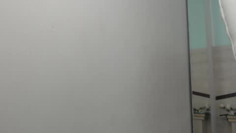 Snapshot of sussy_leon chatting on December 2024 12:36:01 PM sussy leon online show from December 2024 12:36:01 PM