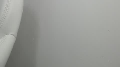 Snapshot of sussy_leon chatting on January 2025 12:07:02 PM sussy leon online show from January 2025 12:07:02 PM