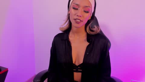 Sussy online show from December 2024 04:19:01 PM