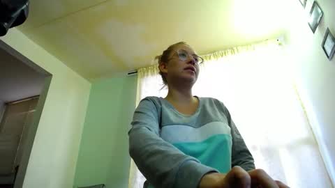 susy online show from March 2026 10:58:02 PM