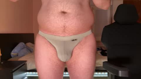 sutlac90 online show from November 2025 02:37:02 PM