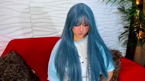 suxan_white online show from April 2026 09:19:01 PM