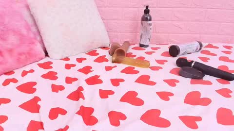 suzan_30 online show from May 2026 07:43:02 PM