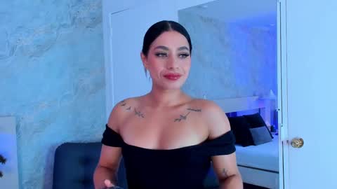 Snapshot of suzan_jane chatting on October 2025 09:33:01 PM Susan online show from October 2025 09:33:01 PM