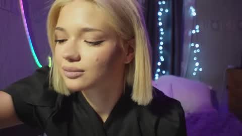 Stacy online show from July 2026 09:43:01 PM
