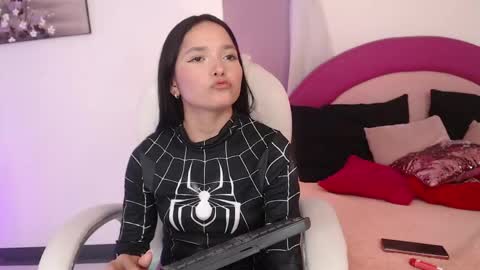 Susy  online show from May 2026 07:44:01 PM