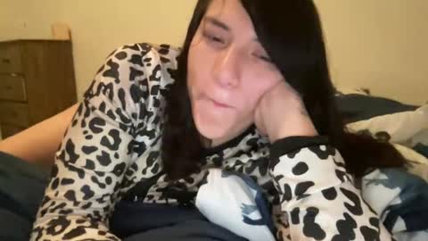 Suzy online show from April 2026 02:31:01 AM