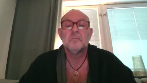Snapshot of svenskdaddy chatting on February 2025 08:11:01 AM svenskdaddy online show from February 2025 08:11:01 AM