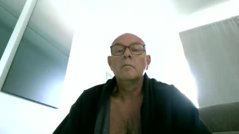 Snapshot of svenskdaddy chatting on March 2026 08:18:01 AM svenskdaddy online show from March 2026 08:18:01 AM