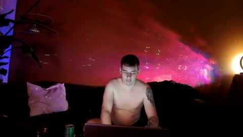 sventwik23 online show from June 2026 10:12:01 PM
