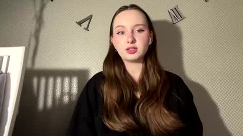 Snapshot of svetlanapasho chatting on August 2026 06:12:01 AM Bella online show from August 2026 06:12:01 AM