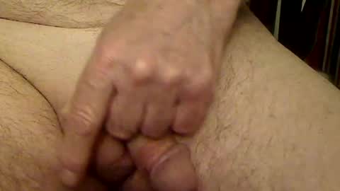 Snapshot of svrider69 chatting on February 2025 09:28:01 AM Svrider69 online show from February 2025 09:28:01 AM