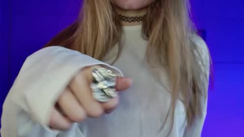 Eva online show from November 2025 05:06:01 AM