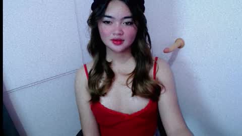 Snapshot of swallow_cummersx chatting on September 2025 07:18:02 PM Jasmine online show from September 2025 07:18:02 PM