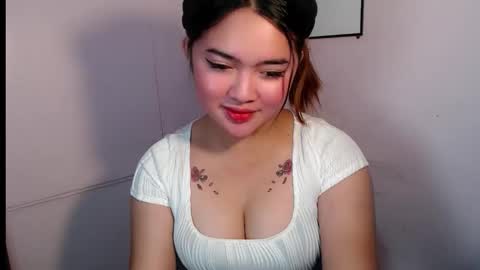 Snapshot of swallow_cummersx chatting on October 2025 12:35:02 AM Jasmine online show from October 2025 12:35:02 AM