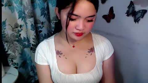 Snapshot of swallow_cummersx chatting on November 2025 01:25:02 PM Jasmine online show from November 2025 01:25:02 PM
