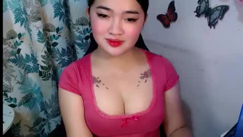 Snapshot of swallow_cummersx chatting on December 2025 11:19:01 AM Jasmine online show from December 2025 11:19:01 AM