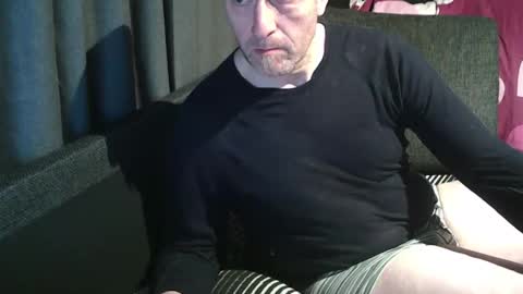 Snapshot of swartarn chatting on February 2026 12:48:02 AM ArnSwart online show from February 2026 12:48:02 AM