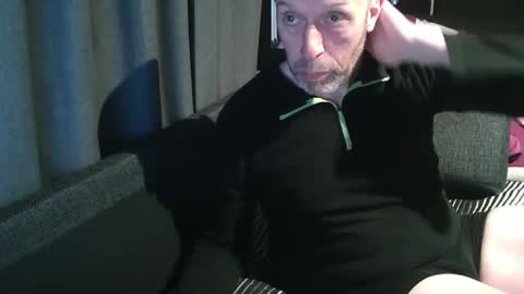 Snapshot of swartarn chatting on February 2026 08:05:01 PM ArnSwart online show from February 2026 08:05:01 PM