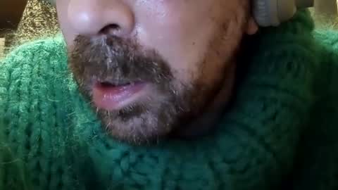 Snapshot of sweaterboy666 chatting on December 2024 08:06:02 PM sweaterboy666 online show from December 2024 08:06:02 PM