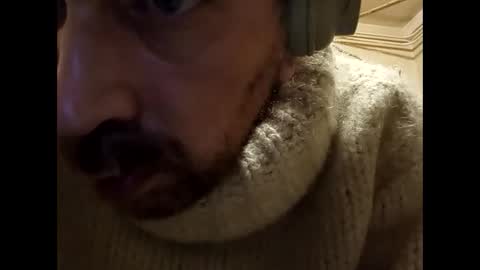 Snapshot of sweaterboy666 chatting on January 2025 05:50:02 AM sweaterboy666 online show from January 2025 05:50:02 AM