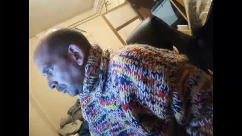 Snapshot of sweaterboy666 chatting on September 2025 01:51:02 AM sweaterboy666 online show from September 2025 01:51:02 AM