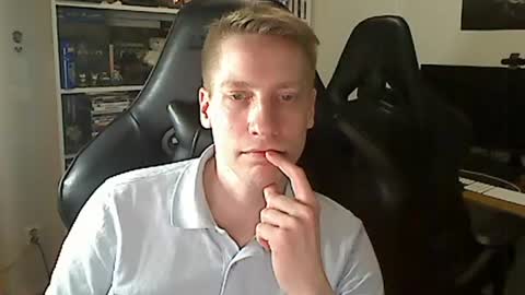 Snapshot of swede893 chatting on February 2026 12:10:01 AM swede893 online show from February 2026 12:10:01 AM