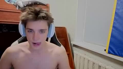 Snapshot of sweeetyangeel chatting on October 2025 04:28:01 PM sweeetyangeel online show from October 2025 04:28:01 PM