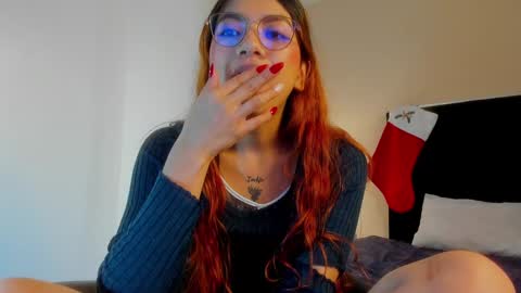 Snapshot of sweerbilly2 chatting on December 2024 07:06:02 AM sweerbilly2 online show from December 2024 07:06:02 AM