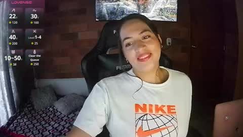 Snapshot of sweet10salome chatting on May 2026 12:02:01 PM sweet10salome online show from May 2026 12:02:01 PM