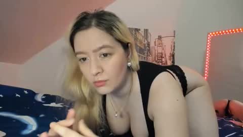 Anne Marie online show from May 2026 09:35:02 PM