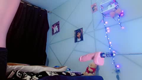 sweet__babyy_ online show from September 2025 09:58:01 AM