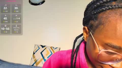 Snapshot of sweet__pixiee chatting on January 2026 11:29:02 PM pixiee online show from January 2026 11:29:02 PM