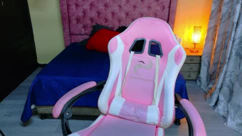 sweet__thang online show from April 2026 04:17:02 AM