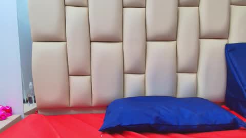 Snapshot of sweet_amye chatting on November 2025 07:07:02 PM Amye online show from November 2025 07:07:02 PM