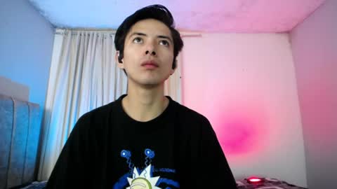 Andy online show from April 2026 06:19:01 PM