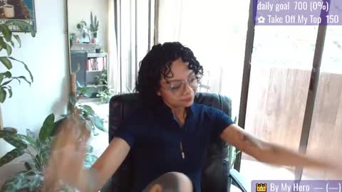 Tutti  online show from March 2026 06:52:01 PM