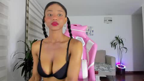 Snapshot of sweet_brunette88 chatting on December 2024 11:40:01 PM sweet_brunette88 online show from December 2024 11:40:01 PM