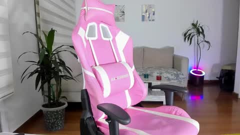 Snapshot of sweet_brunette88 chatting on December 2024 02:42:01 AM sweet_brunette88 online show from December 2024 02:42:01 AM