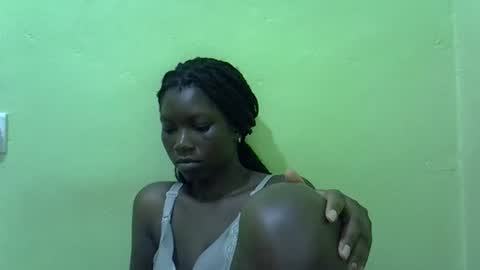 sweet_cherie1 online show from March 2026 12:38:02 PM