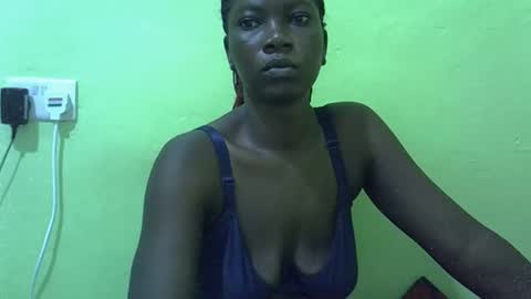 Snapshot of sweet_cherie1 chatting on April 2026 07:33:01 AM sweet_cherie1 online show from April 2026 07:33:01 AM