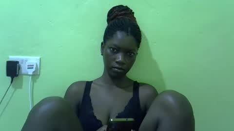 Snapshot of sweet_cherie1 chatting on April 2026 05:43:01 AM sweet_cherie1 online show from April 2026 05:43:01 AM