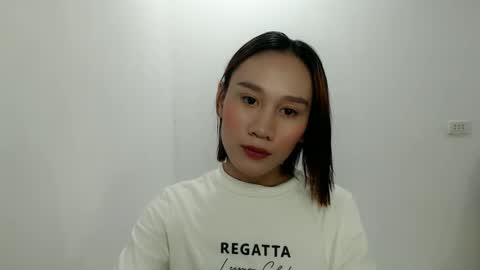 sweet_crissa4007 online show from February 2026 01:49:01 AM