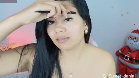 Snapshot of sweet_dania_ chatting on January 2026 03:43:01 AM sweet_dania_ online show from January 2026 03:43:01 AM