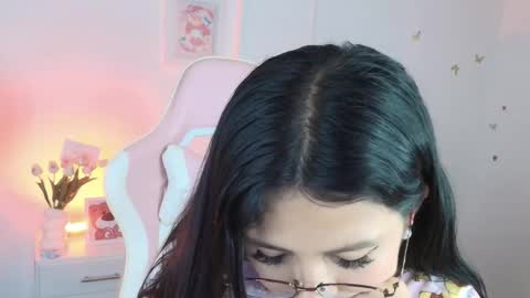 Snapshot of sweet_dania_ chatting on February 2026 05:19:02 AM sweet_dania_ online show from February 2026 05:19:02 AM