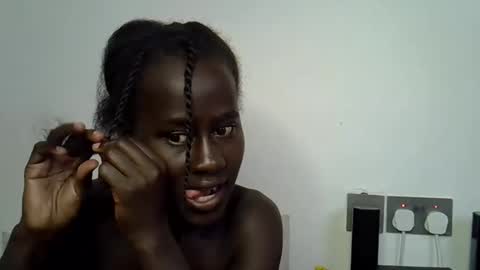 Snapshot of sweet_diva19 chatting on October 2025 11:35:01 PM sweet_diva19 online show from October 2025 11:35:01 PM