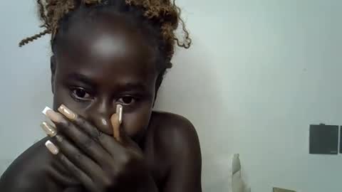 sweet_diva19 online show from November 2025 10:33:02 PM