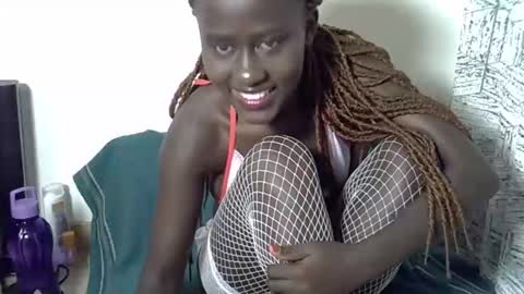 Snapshot of sweet_diva19 chatting on June 2026 10:05:02 PM sweet_diva19 online show from June 2026 10:05:02 PM