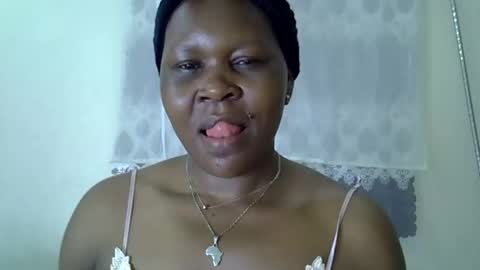 sweet_dori33 online show from May 2026 11:23:01 PM
